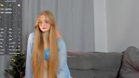 Snapshot of barbbiiedoll chatting on February 3, 2025, 9:50 pm Kendall online show from February 3, 2025, 9:50 pm