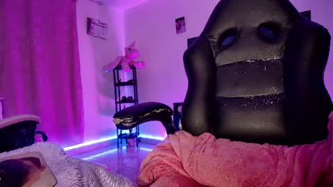 sexy Barbie online show from June 11, 2026, 10:24 am
