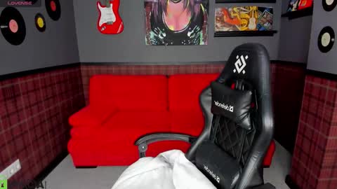 LisGTM2 Mon-Thu Sat 0100am-0700am online show from February 5, 2026, 12:59 am