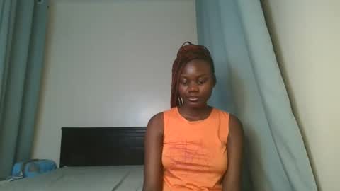 queen online show from December 19, 2025, 10:28 pm