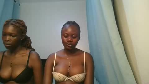Snapshot of barbie_queen2 chatting on February 17, 2026, 8:59 pm queen online show from February 17, 2026, 8:59 pm