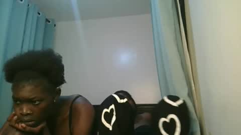 Snapshot of barbie_queen2 chatting on March 21, 2026, 1:21 am queen online show from March 21, 2026, 1:21 am