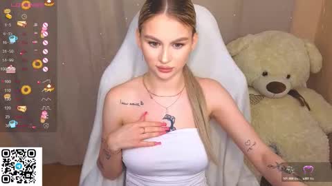 Snapshot of barbieee_doll chatting on October 16, 2025, 11:17 pm Eva online show from October 16, 2025, 11:17 pm