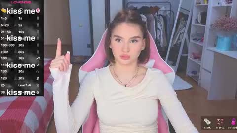 Snapshot of barbieee_doll chatting on July 23, 2026, 1:31 pm Eva online show from July 23, 2026, 1:31 pm