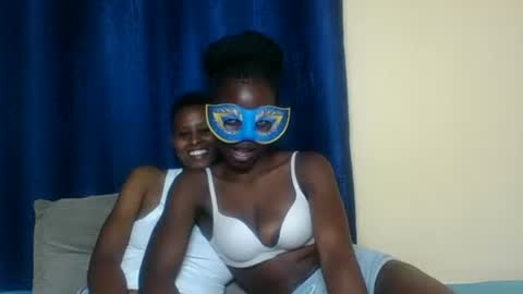 barbies_girles online show from September 20, 2025, 3:35 pm