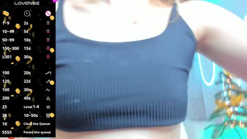 Snapshot of barbiie_scoth chatting on December 7, 2024, 11:34 pm Barbie Scot online show from December 7, 2024, 11:34 pm