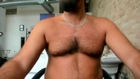 Snapshot of barebackheat chatting on June 21, 2026, 1:35 pm Barebackheat online show from June 21, 2026, 1:35 pm