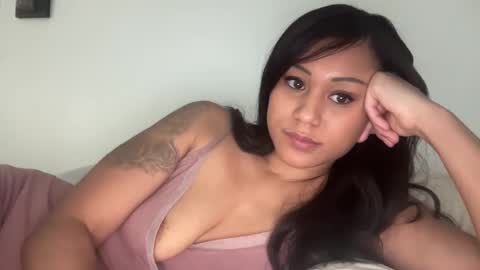 chicka online show from March 4, 2025, 6:50 pm