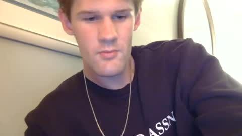 basicallyjustmee online show from July 31, 2026, 3:39 am