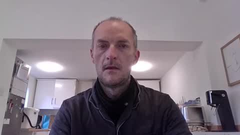 Snapshot of basiccamguy chatting on November 1, 2025, 9:33 am basiccamguy online show from November 1, 2025, 9:33 am