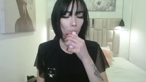 Snapshot of bastet_33 chatting on May 20, 2026, 3:45 am Bastet online show from May 20, 2026, 3:45 am