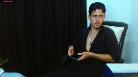 Snapshot of bastiaan_28 chatting on May 17, 2026, 12:30 am Bastian online show from May 17, 2026, 12:30 am