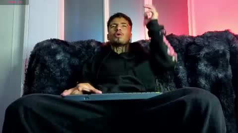 bastian66_ online show from July 11, 2026, 2:25 am