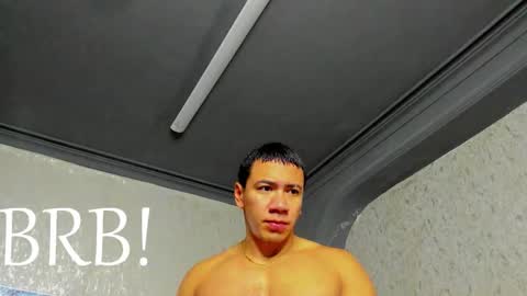 Bastian Independent Model online show from December 5, 2025, 4:58 pm