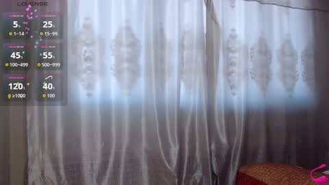 Snapshot of batari_giya chatting on November 9, 2025, 5:39 am Lara online show from November 9, 2025, 5:39 am