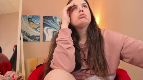 battymoll online show from January 11, 2025, 12:01 am