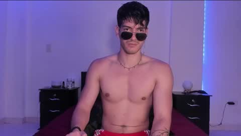 Valentino online show from February 17, 2025, 9:30 pm