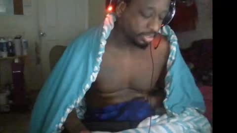 rocker n queen online show from September 21, 2025, 2:29 pm