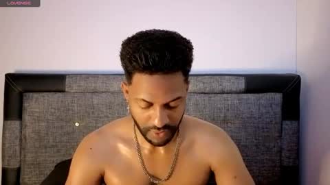 Snapshot of bbcblackhot33 chatting on October 1, 2025, 3:23 am john online show from October 1, 2025, 3:23 am