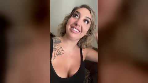 bbgirljayy online show from August 7, 2026, 5:26 pm