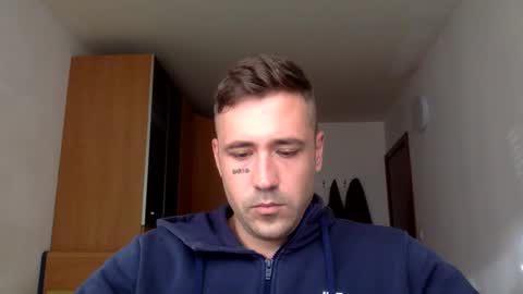 Snapshot of bbnamelezz chatting on October 25, 2025, 8:00 am BB Namelezz online show from October 25, 2025, 8:00 am