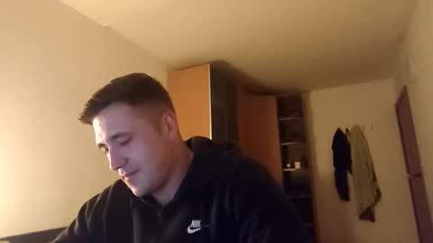 Snapshot of bbnamelezz chatting on March 11, 2026, 9:32 pm BB Namelezz online show from March 11, 2026, 9:32 pm