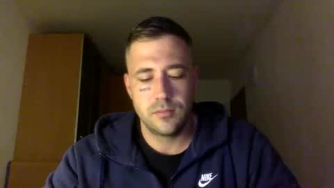 Snapshot of bbnamelezz chatting on March 20, 2026, 5:56 am BB Namelezz online show from March 20, 2026, 5:56 am