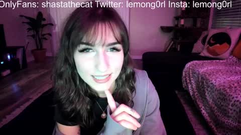 Snapshot of bbshasta chatting on February 28, 2025, 3:26 am Shasta online show from February 28, 2025, 3:26 am