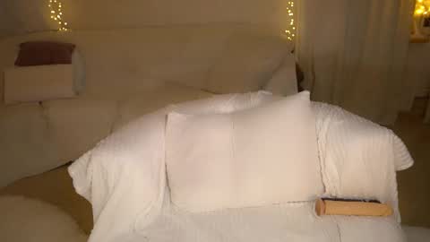 bbwdesirebbw online show from March 8, 2026, 2:04 am