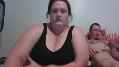 Snapshot of bbwdomqueen chatting on October 4, 2025, 3:59 am QuEen KeLs online show from October 4, 2025, 3:59 am