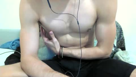 Snapshot of bbxx_2 chatting on February 4, 2025, 11:27 pm bbxx_2 online show from February 4, 2025, 11:27 pm