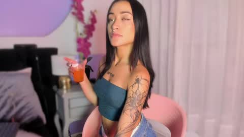 Snapshot of bby_izzy chatting on June 2, 2026, 12:07 pm Bby online show from June 2, 2026, 12:07 pm