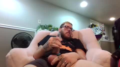 DaddyD online show from January 12, 2025, 1:27 pm