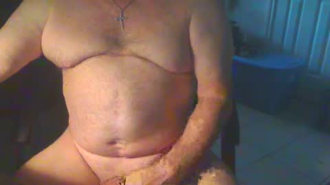 Snapshot of bcstexxx chatting on February 26, 2026, 3:33 pm bcstexxx online show from February 26, 2026, 3:33 pm