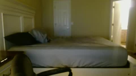 bdon1977 online show from November 28, 2025, 7:11 am