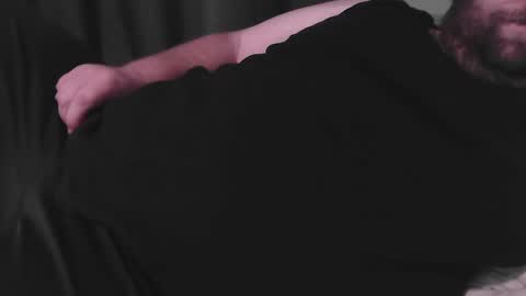 bear_man_oi online show from January 4, 2025, 11:00 am