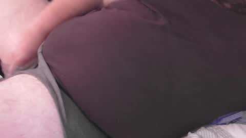 bear_man_oi online show from February 9, 2025, 2:49 am