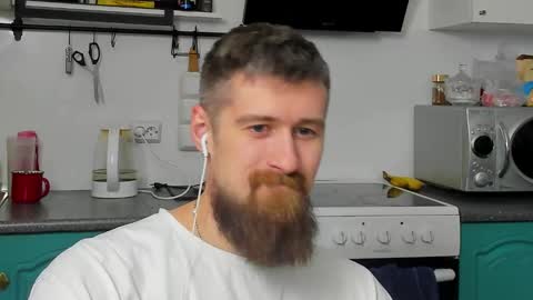 Zeus online show from December 18, 2025, 9:43 pm