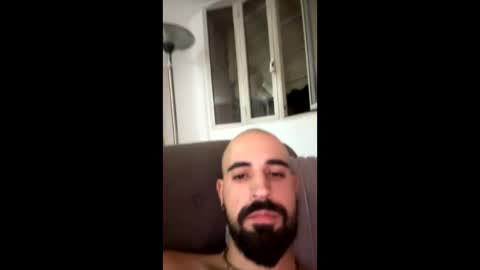 Snapshot of beardedbaldy_09 chatting on October 14, 2025, 7:47 pm Ask me online show from October 14, 2025, 7:47 pm