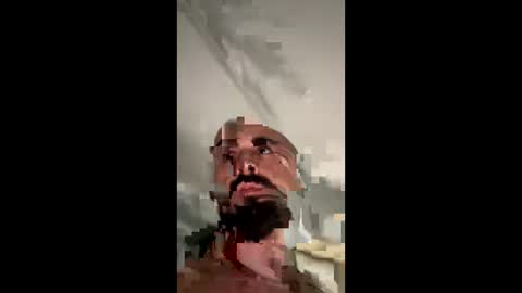 Snapshot of beardedbaldy_09 chatting on October 22, 2025, 2:39 pm Ask me online show from October 22, 2025, 2:39 pm