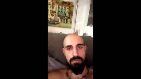 Snapshot of beardedbaldy_09 chatting on October 30, 2025, 7:14 pm Ask me online show from October 30, 2025, 7:14 pm