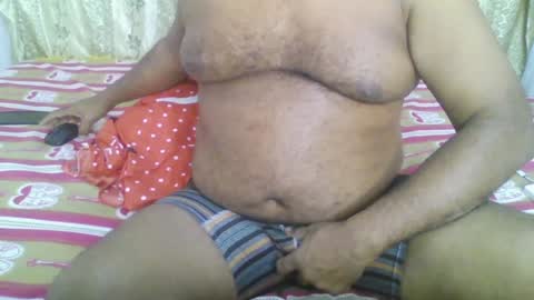 Snapshot of beargryzzly chatting on December 28, 2024, 3:26 am Grizzly online show from December 28, 2024, 3:26 am