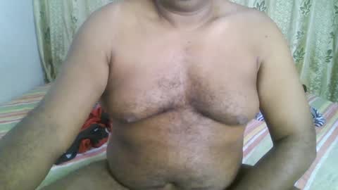 Snapshot of beargryzzly chatting on January 21, 2025, 1:22 pm Grizzly online show from January 21, 2025, 1:22 pm