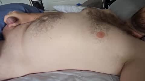 Snapshot of bearsarehot99 chatting on February 1, 2026, 10:19 pm bearsarehot99 online show from February 1, 2026, 10:19 pm