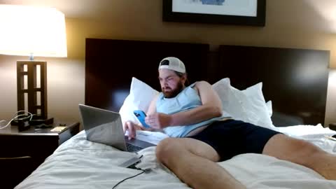 Beary Mikey online show from January 4, 2025, 4:55 am