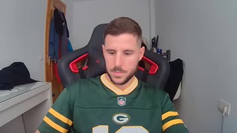 beastcumcam online show from February 14, 2026, 3:42 pm