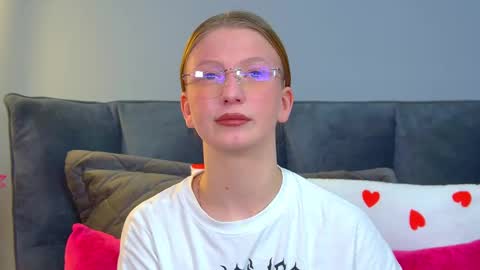 Beatrice online show from March 25, 2026, 6:41 am