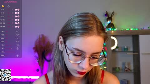 Kate online show from December 28, 2024, 5:12 am