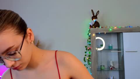 Kate online show from January 22, 2025, 8:07 am