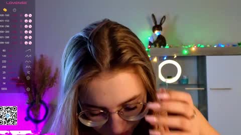 Kate online show from January 25, 2025, 5:07 am